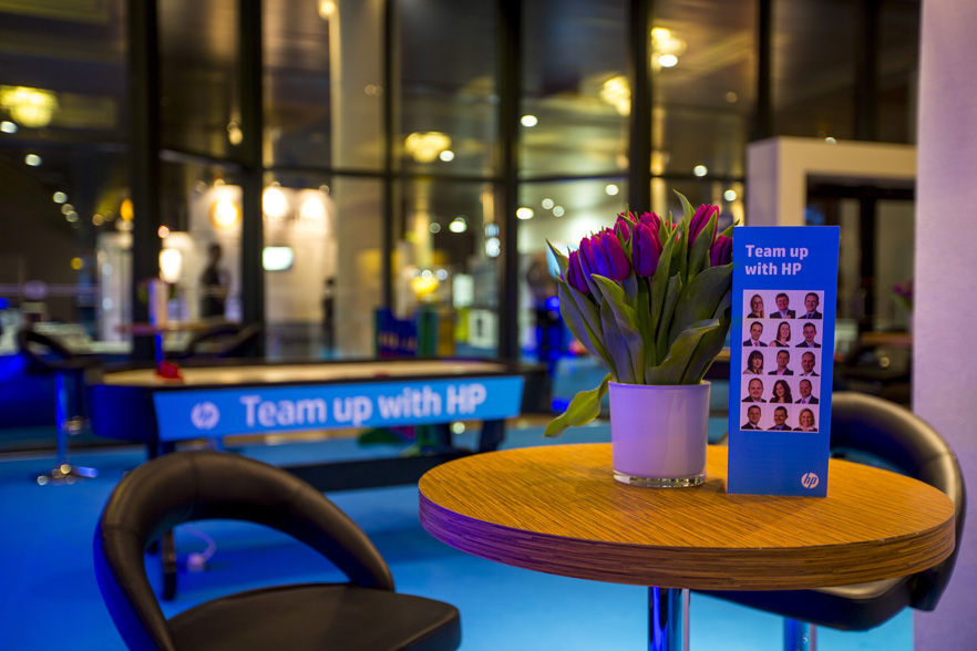 Theme and conference messaging for HP